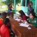 Gunakan Media Flash Card, UNIMUDA Sorong Berantas Buta Aksara di Kampung Warmon Kokoda