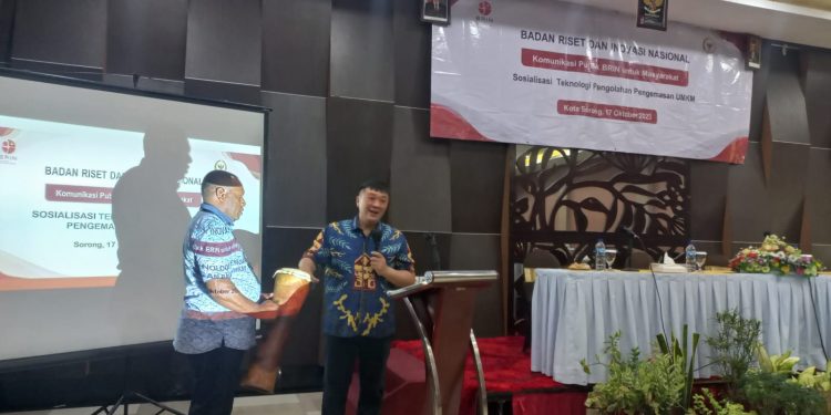 Peserta Antusias Ikuti Sosialisasi Teknologi  Pengolahan Pengemasan UMKM