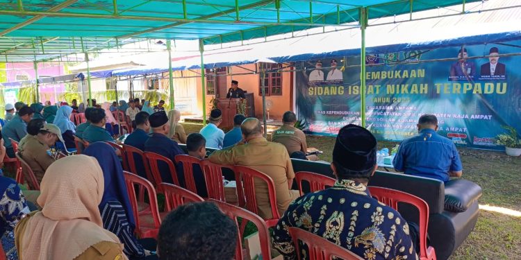 98 Pasutri di Raja Ampat Disidangkan