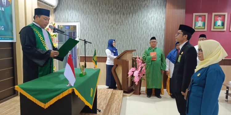 Sah! Ketua PA Sorong Resmi Lantik Dua Pejabat Kepaniteraan