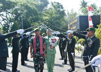 Acara Tradisi Penyambutan dan Pelepasan Komandan Korem 181/PVT