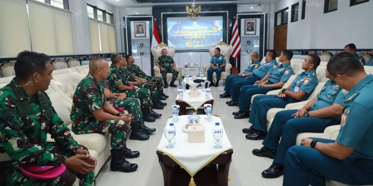 Kunjungi PBD, Dankormar: Koarmada III dan Pasmar 3 Cerminan Hubungan Baik