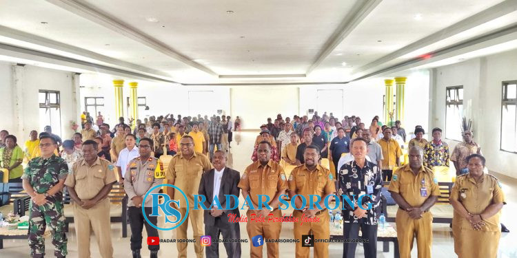 Disdukcapil dan PMK PBD Gelar Pelatihan Peningkatan Kapasitas Aparatur Desa