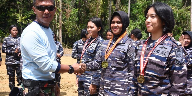 Kowal Koarmada III Gelar Lomba Menembak dan Bongkar Pasang Senjata