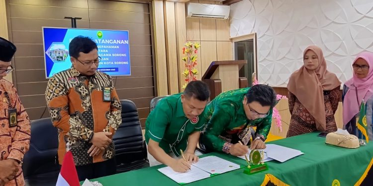 PA Sorong – Posbakumadin Tandatangani MoU