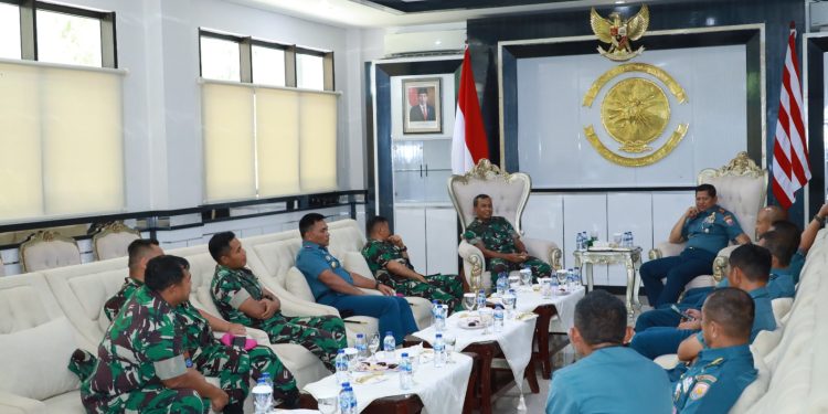 Pangkoarmada III Terima Kunjungan Kehormatan 3 Jenderal