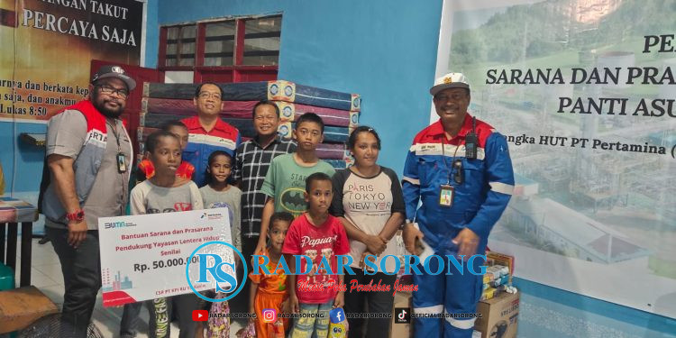 Pertamina RU VII Kasim Serahkan Bantuan Sarana Operasional Bagi 2 Panti Asuhan