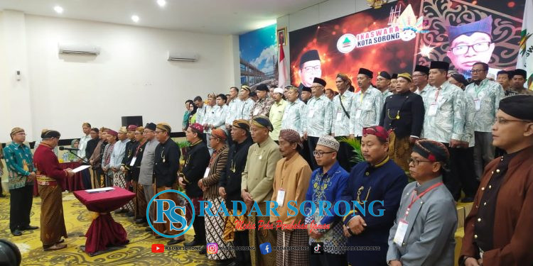 Akhmad Murtadho Resmi Pimpin Ikaswara Kota Sorong