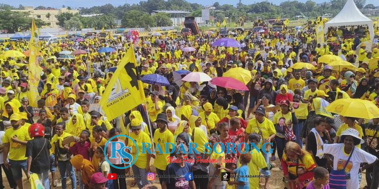 Ribuan Warga Ikuti Konvoi & Kampanye Partai Golkar di Kawasan Reklamasi