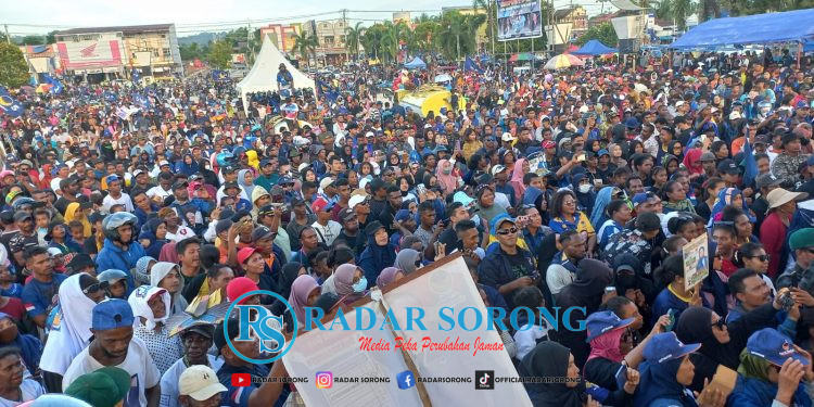 Trio Macam Tampil, Massa Kampanye Partai Nasdem “Meledak”