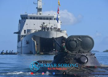 Satuan Kapal Amfibi  Koarmada III Gelar Latihan Embarkasi dan Debarkasi