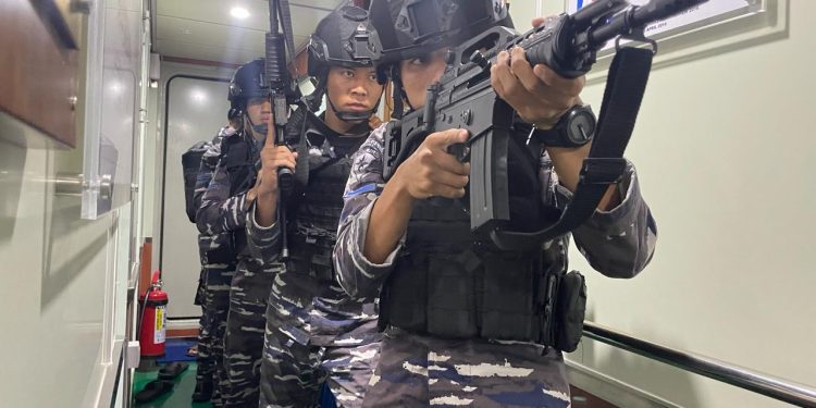 Satkopaska Koarmada III Laksanakan Latihan VBSS di Perairan Sorong