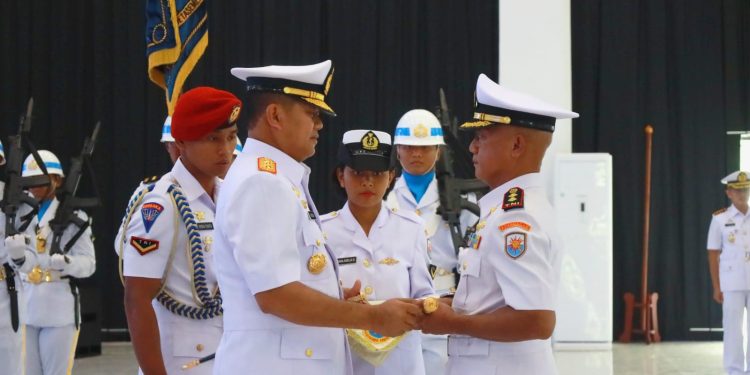 Pangkoarmada III Kukuhkan Komandan Detasemen Intelijen