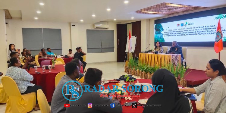 Kelompok Usaha Perhutanan Sosial Susun Rencana Kerja, Kadis LHKP PBD: Pemberdayaan OAP!