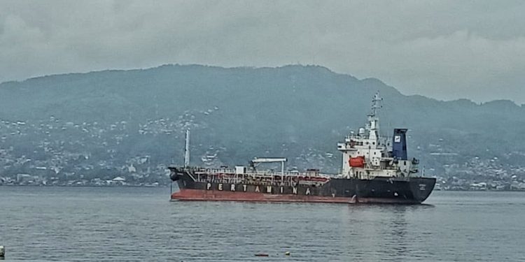 Cuaca Buruk, Penyaluran BBM Terhambat di Maluku Barat Daya