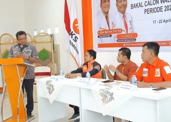 Ambil Formulir, Ferdinand Risamasu Siap Daftar di PKS