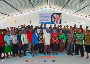 Prof Dr Vince Tebay Siap Maju Pilgub Papua Tengah