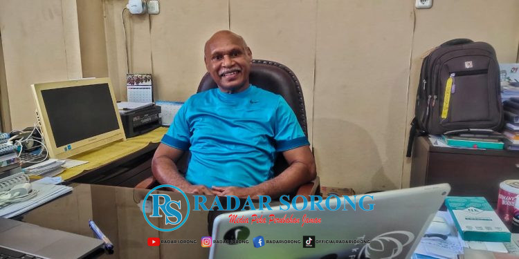 Figur Wali Kota Sorong, Max Fonataba:Septinus Lobat yang Tepat!