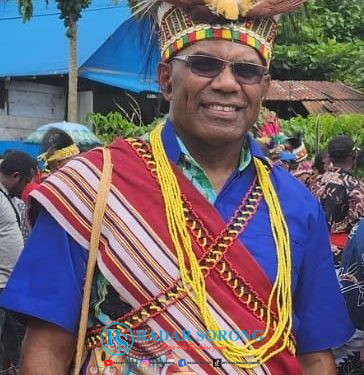 Yohanes Momot Pastikan Maju di Pilgub Papua Barat Daya
