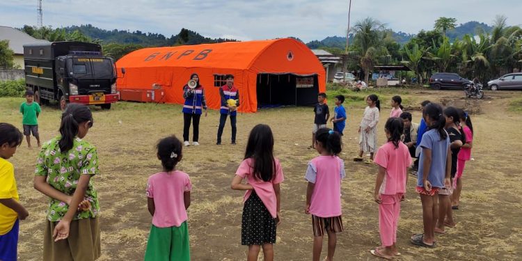 Aviation Fuel Terminal Babullah Ternate Gelar Trauma Healing Kepada Korban Erupsi Gunung Ibu