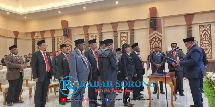 Lantik Pejabat Eselon II, Pj Gubernur PBD: Harus Taat Aturan, Jangan Main-main Politik!