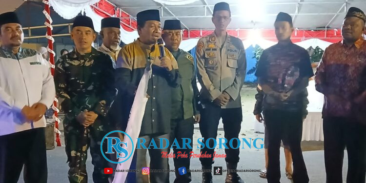 Dilepas Rektor IAIN Sorong, Kendaraan “Tumpah” Ramaikan Pawai Takbir Keliling