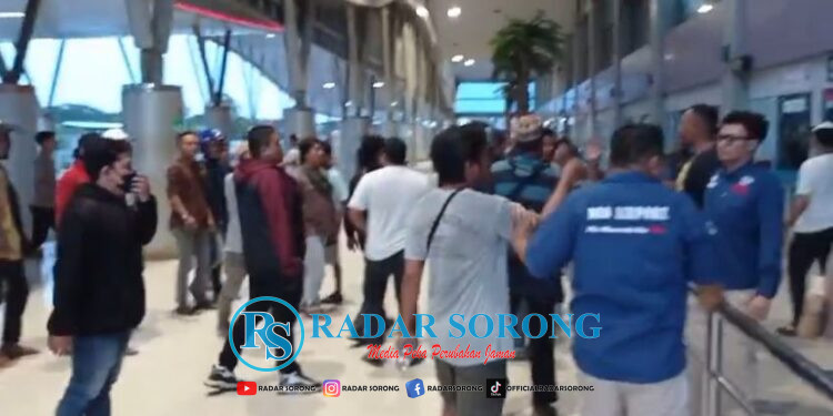 Dua Pelaku Pengeroyokan Driver Maxim Ditangkap