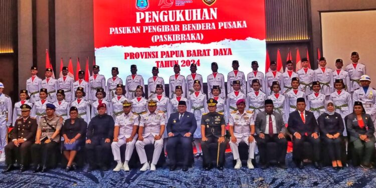 Pj Gubernur PBD Kukuhkan Paskibraka, 17 Agustus Pemprov Gelar Upacara HUT RI 2024 di Pulau Doom