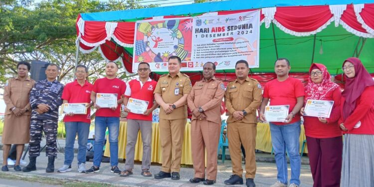 Pj Walikota Sorong Hadiri Peringatan Hari AIDS Sedunia
