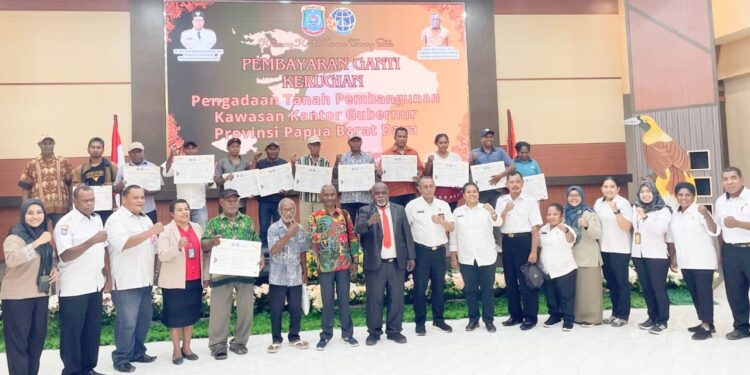 Pemprov PBD Bayar Ganti Rugi Tanah Pembangunan Kantor Gubernur Papua Barat Daya