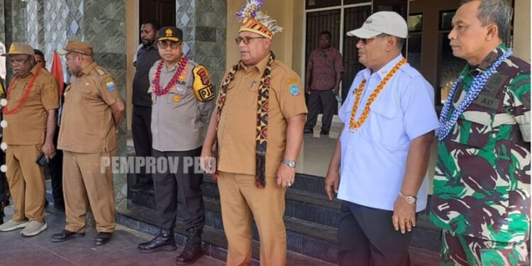 Pj Gubernur PBD Pantau Kesiapan Pilkada di Kabupaten Tambrauw