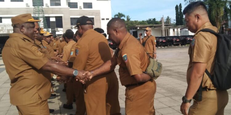 Apel Perdana Pemprov, Pj Sekda PBD Ingatkan Pegawai Harus Disiplin