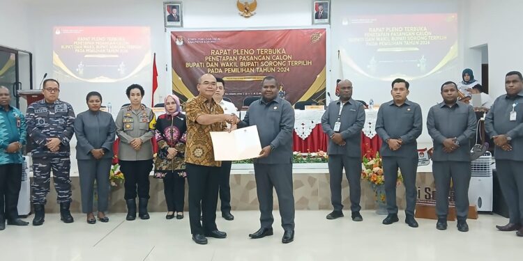 KPU Kabupaten Sorong Tetapkan JK-Tejo jadi Bupati dan Wakil Bupati Terpilih