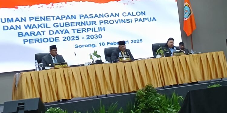 Meski Diwarnai Interupsi, Rapat Paripurna DPR Provinsi PBD Sahkan Elisa Kambu dan Ahmad Nausrau jadi Gubernur dan Wagub PBD
