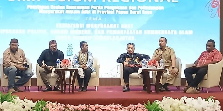Peduli Eksistensi Masyarakat Adat di Papua Barat Daya,Yayasan Bentang Alam Papua Sukses Gelar Simposium Regional