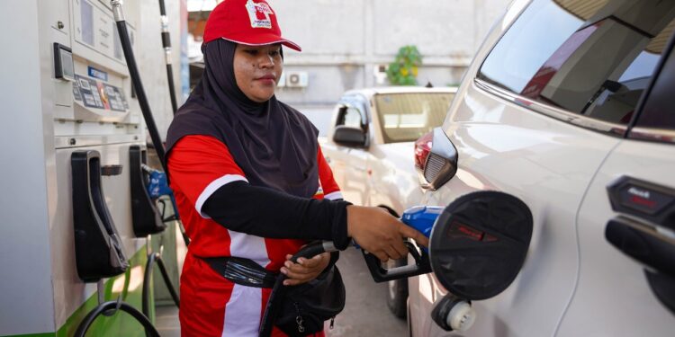Jelang Lebaran, Pertamina Turunkan Harga BBM Non-Subsidi