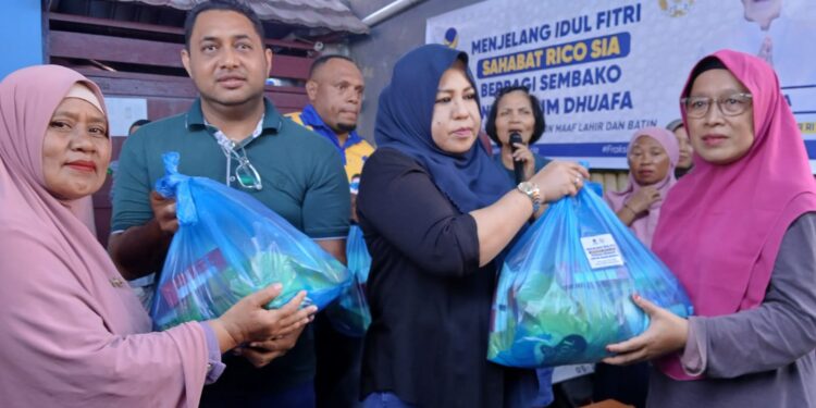 Jelang Idul Fitri, Rico Sia Peduli Warga, Berbagi 1.000 Paket Sembako