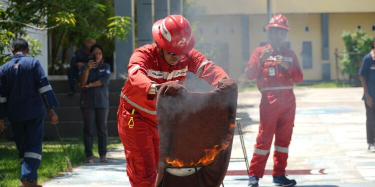 Hari Pemadam Kebakaran Internasional, Kilang Kasim Lakukan Edukasi