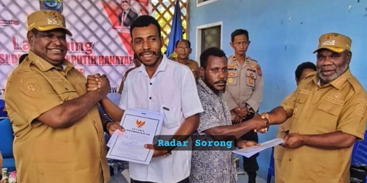 Bupati Tambrauw Siap Majukan Ekonomi Desa Lewat Program Koperasi Merah Putih
