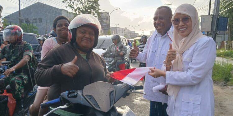 Sambut HUT RI ke- 80, Gerindra Papua Barat Daya Bagikan Ribuan Bendera Merah Putih