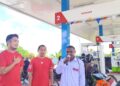 Semarak HUT RI ke-80, Pertamina Kobarkan Semangat Nasionalisme Lewat “Sapa Pelanggan” di Papua Barat Daya