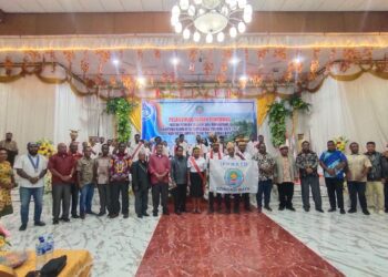 Badan Pengurus IPPMKTD Sorong Raya 2025–2027 Resmi Dilantik, Gubernur  Tekankan Pentingnya Solidaritas