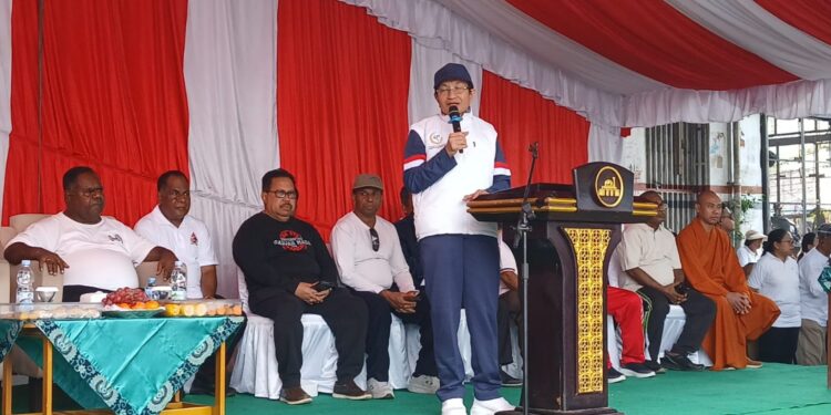 Tekankan Toleransi Umat Beragama, Menteri Agama Kagum Lihat Tempat Ibadah di Sorong
