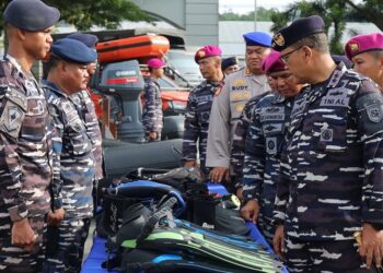 Komandan Kodaeral XIV  Pimpin Apel Gelar Kesiapsiagaan dan Kelengkapan Pasukan Penanggulangan Bencana