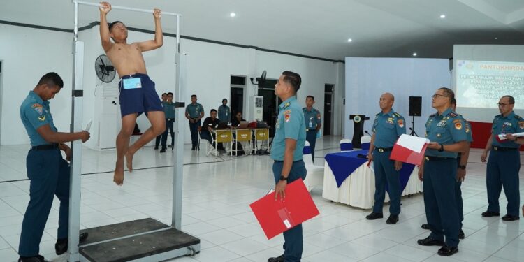 Komandan Kodaeral XIV Pimpin Sidang Pantukhirda Calon Bintara dan Tamtama PK TNI AL