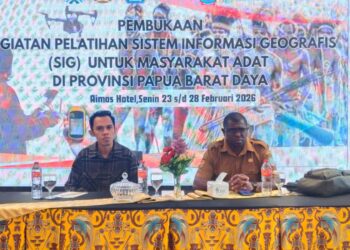 Beri Latihan SIG, Pemprov PBD Bekali Masyarakat Adat Pemetaan Wilayah Berbasis Digital