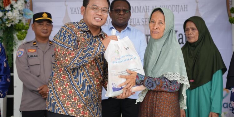 Terang Berkah Ramadan 1447 H, PLN Gelar Pasar Murah untuk Masyarakat Merauke