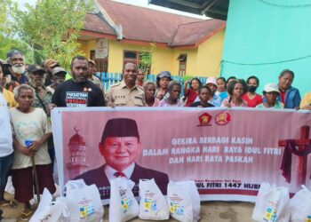 Wujud Toleransi Idul Fitri dan Paskah, Gerindra Bagikan Ribuan Paket Sembako di Sorong