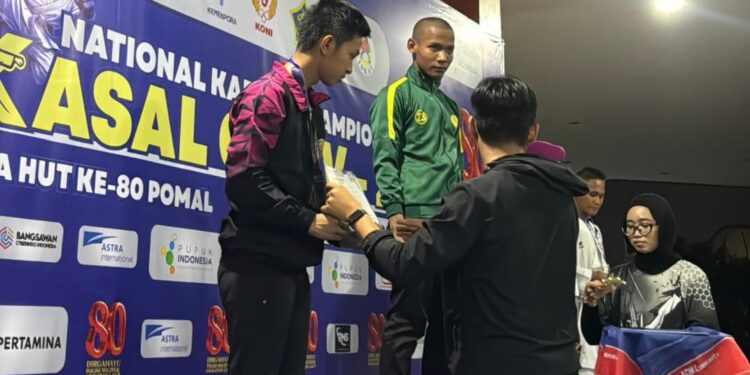 Dua Atlet Kodaeral XIV Sorong Raih Prestasi Pada Kejurnas Karate Kasal Cup V