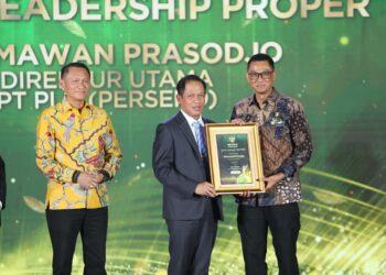 Dirut PLN Raih Penghargaan Green Leadership, PLN Borong 11 PROPER Emas KLH 2025